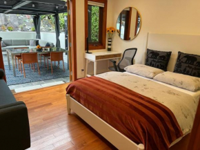 Ocean breeze Oasis in Pacific Palisades